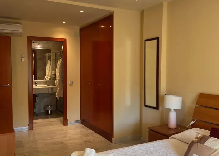 Parque Botanico Апартаменти